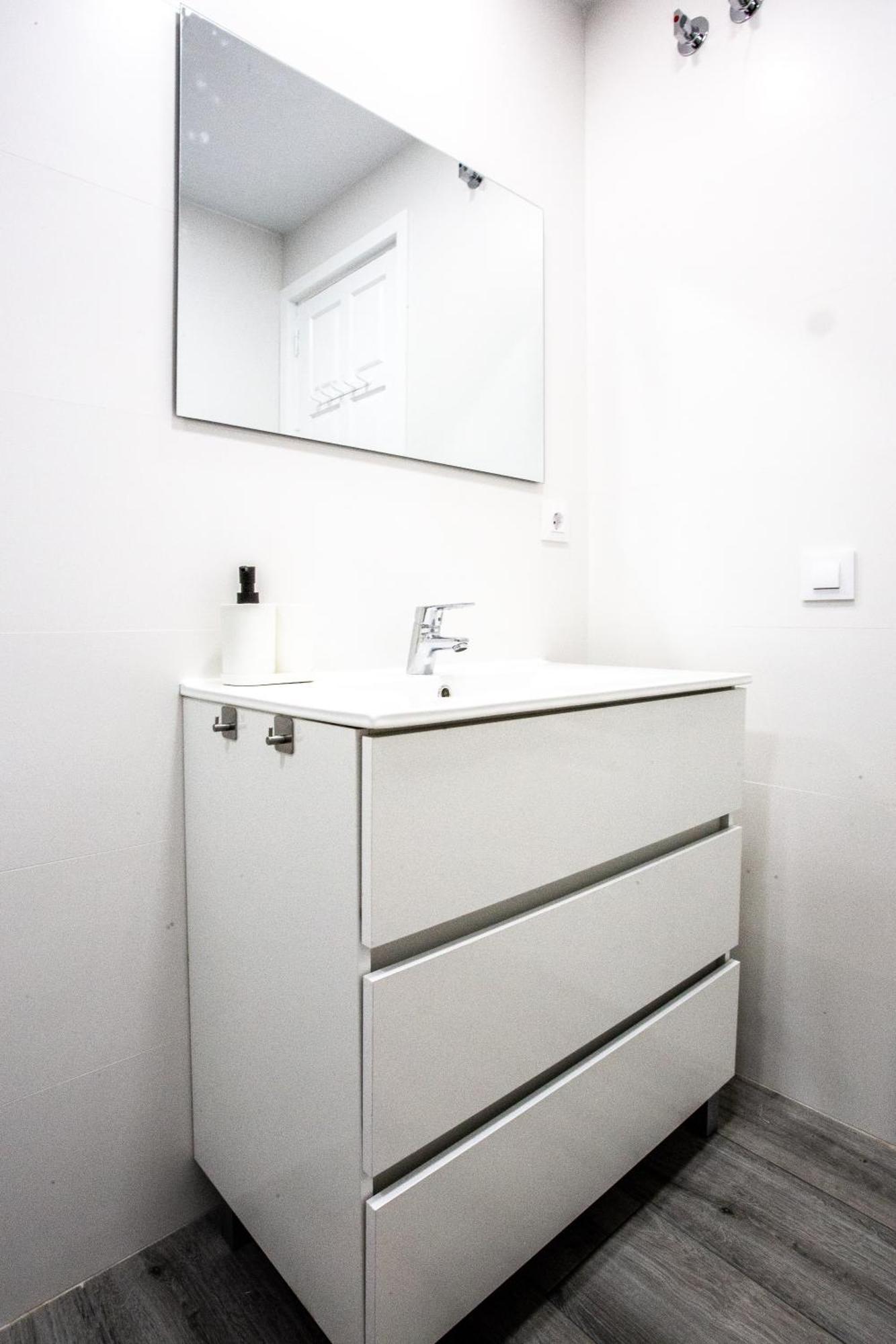 Front Apartment