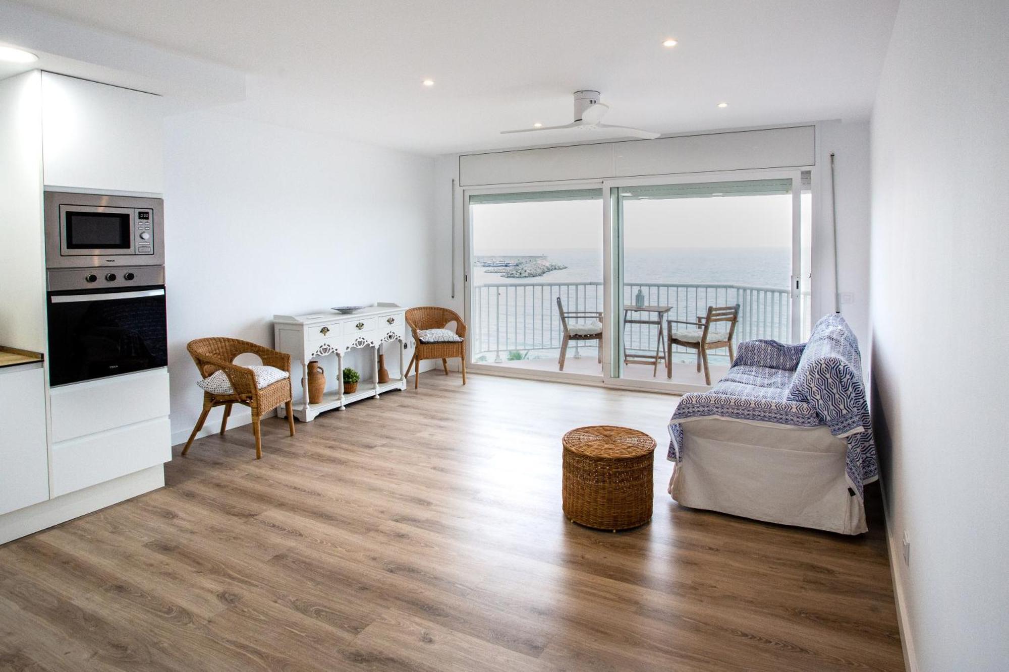 Front * Blanes